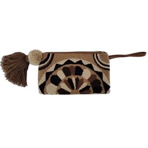 NWT‎ Wuitusu Itzayana Handmade Wayuu Punch-needle Clutch